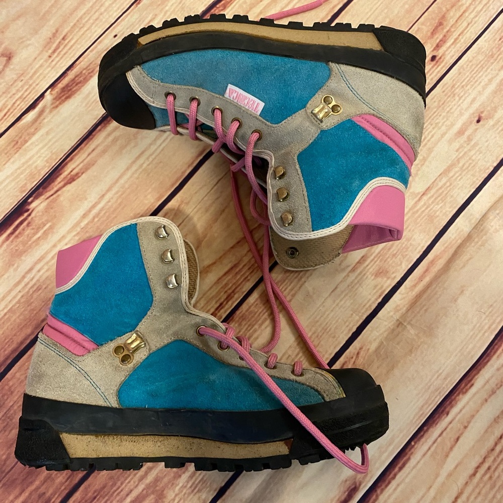 Vintage Trekking Tecnica Gore-Tex Hiking Boots, Size 8